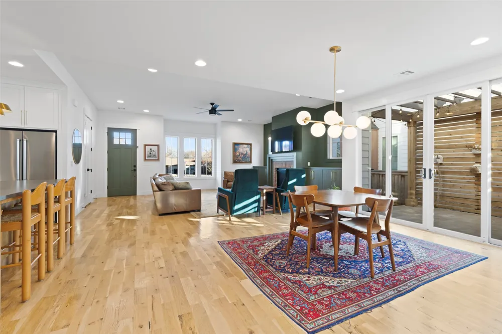 315 E Freeport Street Broken Arrow, OK 74012