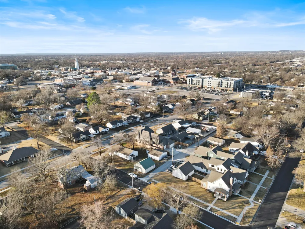 315 E Freeport Street Broken Arrow, OK 74012
