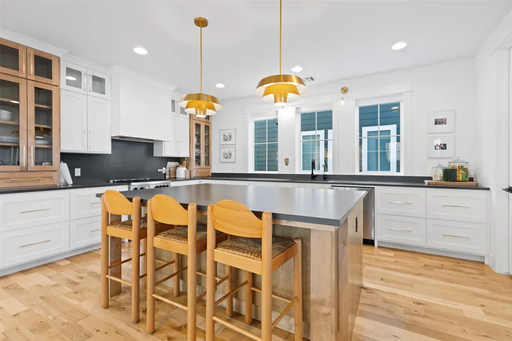 315 E Freeport Street Broken Arrow, OK 74012