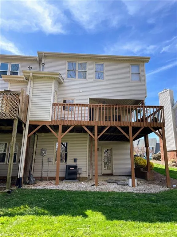 2014 Hearthwood Court Greensboro, NC 27407