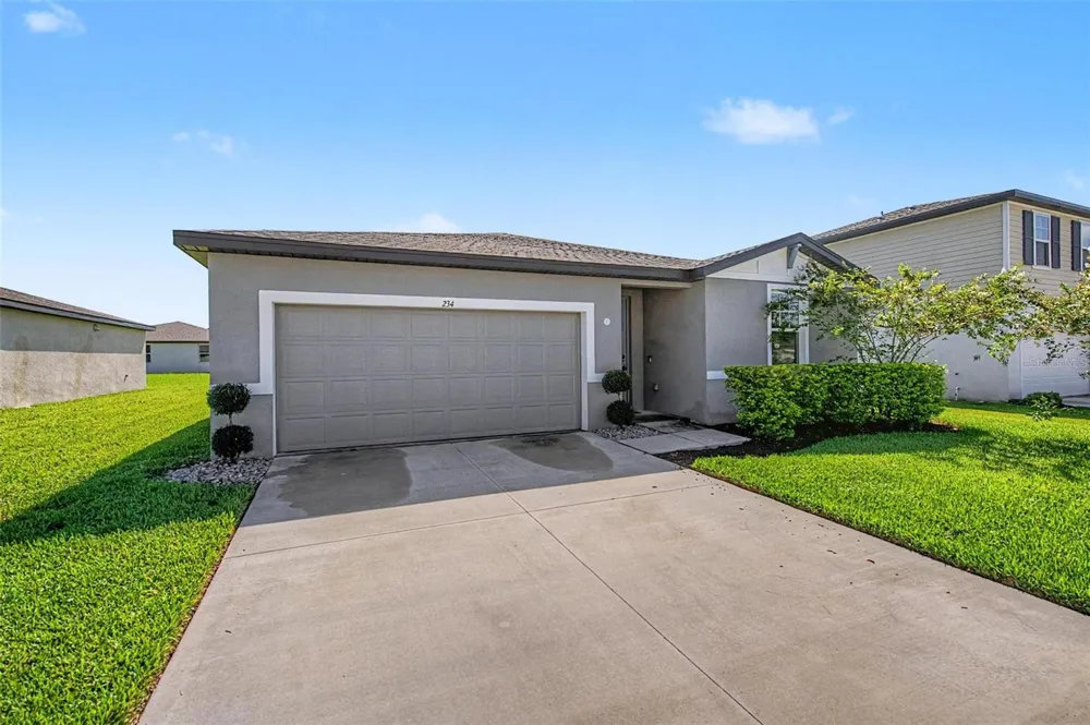 234 LOVELY COURT Plant City, FL 33566
