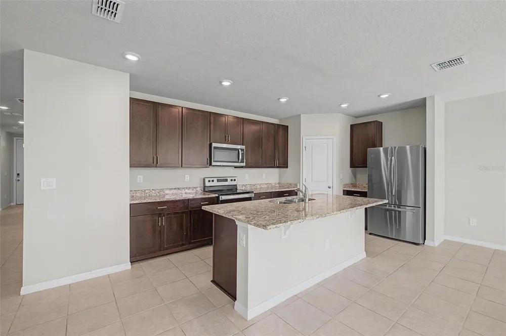 234 LOVELY COURT Plant City, FL 33566