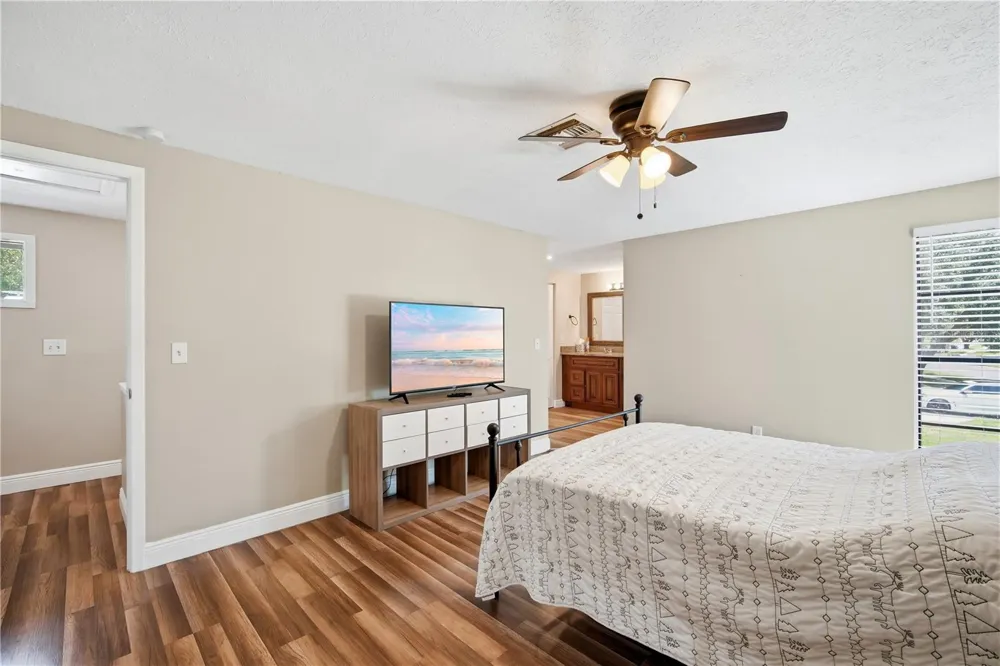 4509 GRAINARY AVENUE Tampa, FL 33624