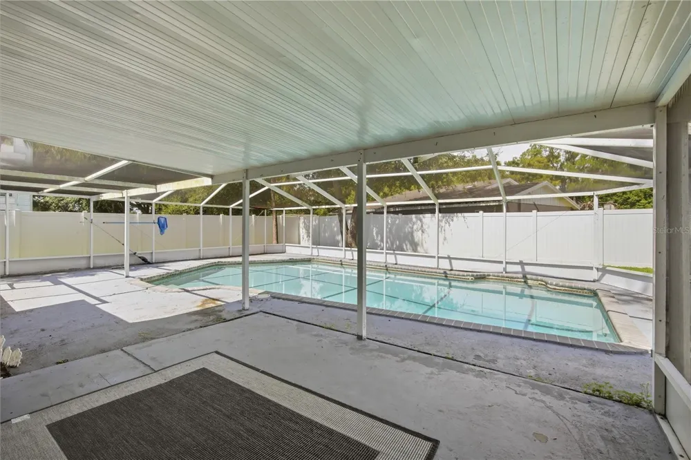 4509 GRAINARY AVENUE Tampa, FL 33624