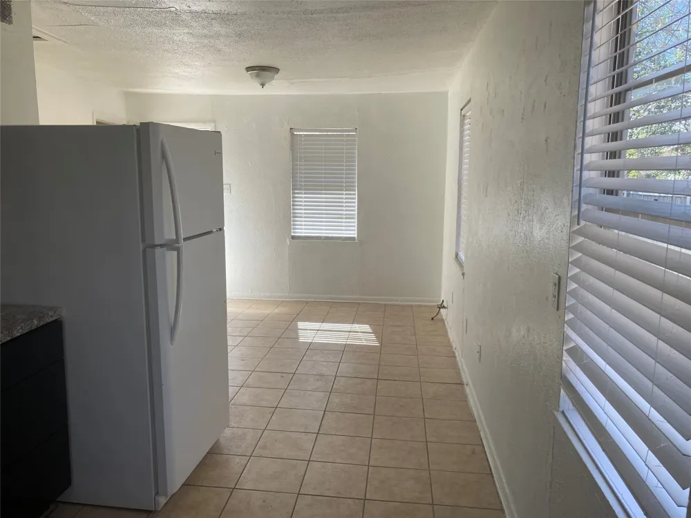 205 E Hoover Avenue Killeen, TX 76541