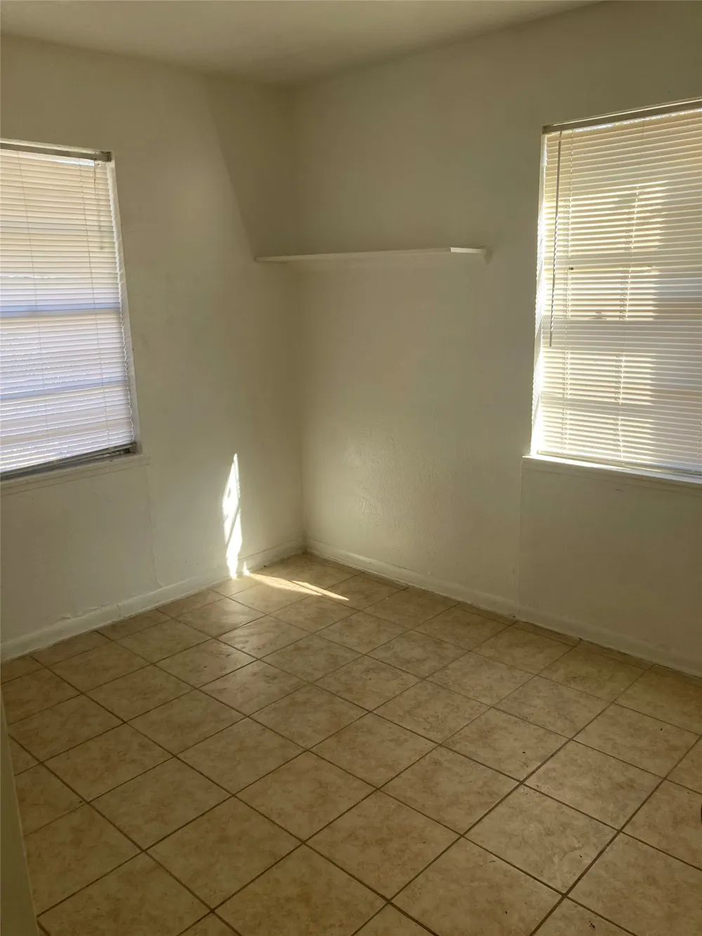 205 E Hoover Avenue Killeen, TX 76541