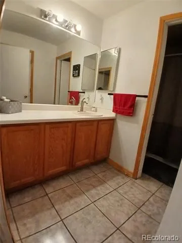 15644 E 50th Avenue Denver, CO 80239