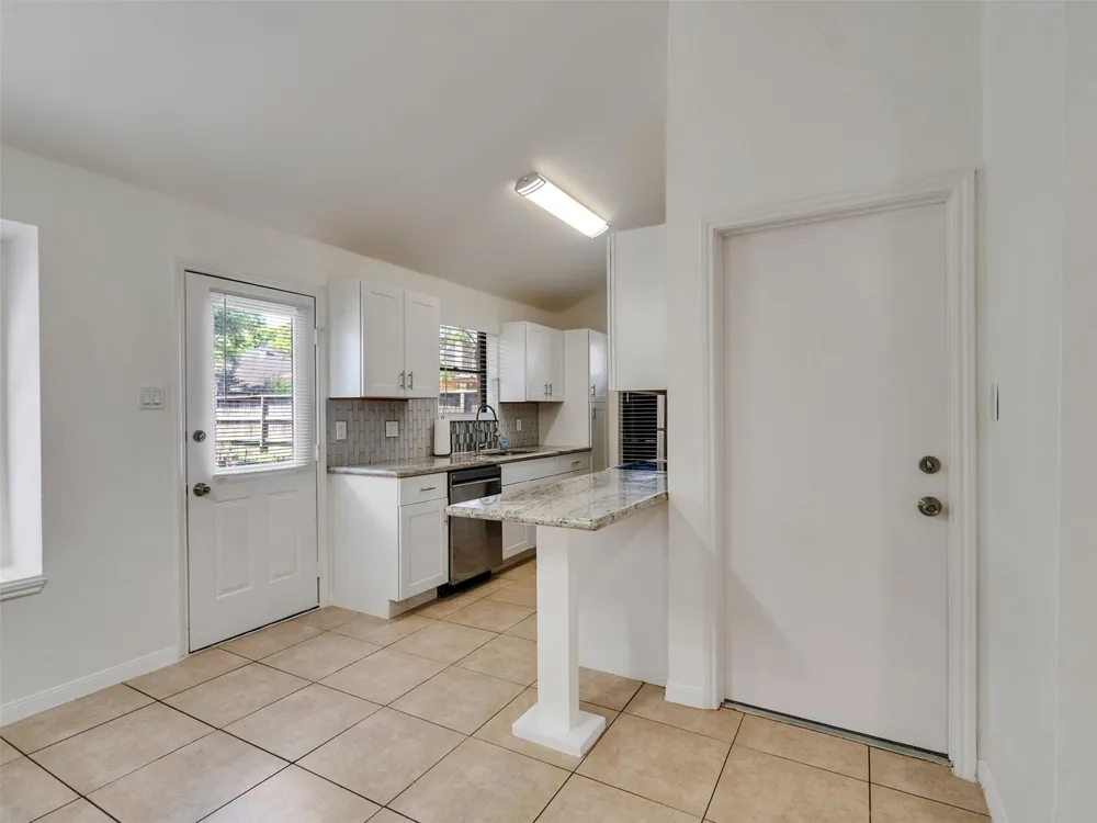 2711 Pheasant Creek Drive Sugar Land, TX 77498