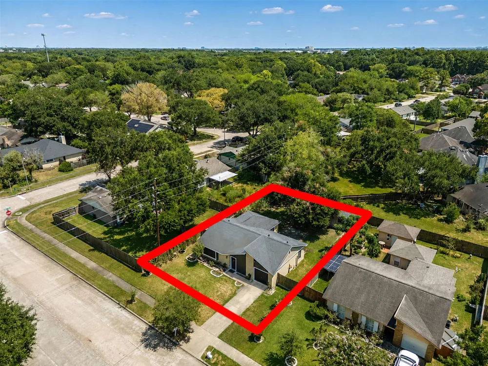 2711 Pheasant Creek Drive Sugar Land, TX 77498