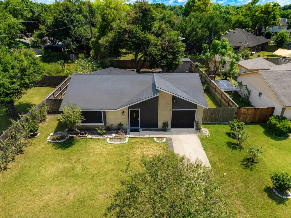 2711 Pheasant Creek Drive Sugar Land, TX 77498
