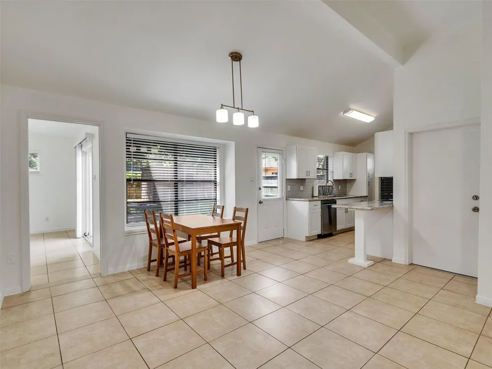 2711 Pheasant Creek Drive Sugar Land, TX 77498