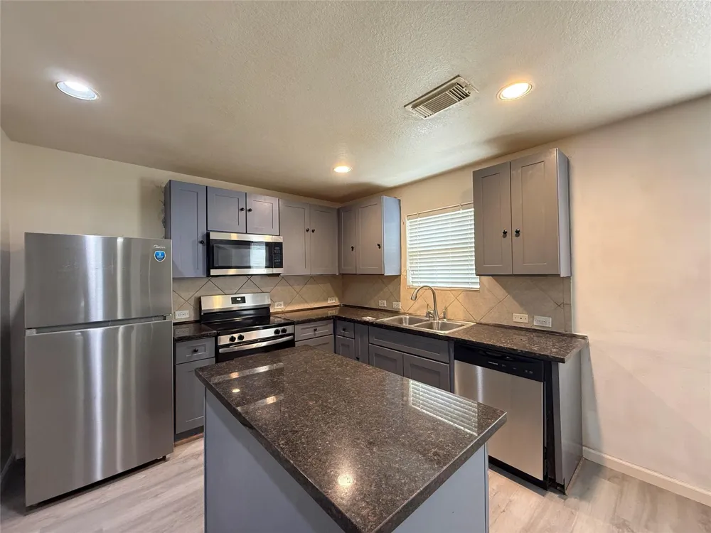 17927 Branch Creek Drive Cypress, TX 77433