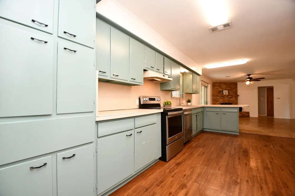 9006 Railton Street Houston, TX 77080