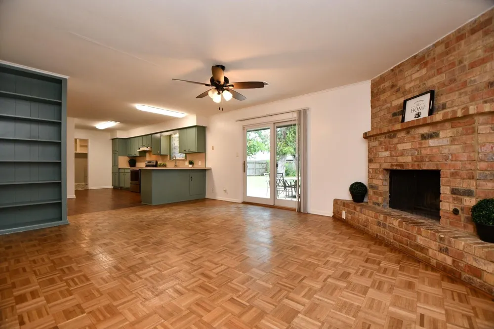 9006 Railton Street Houston, TX 77080