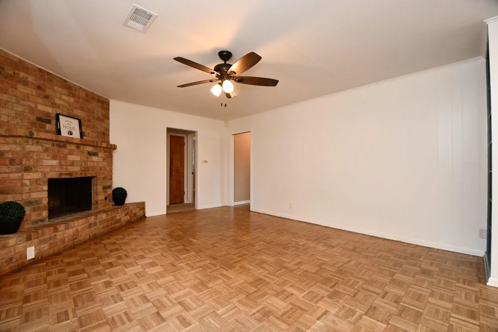 9006 Railton Street Houston, TX 77080