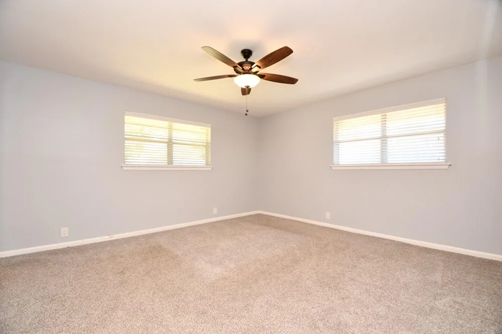 9006 Railton Street Houston, TX 77080