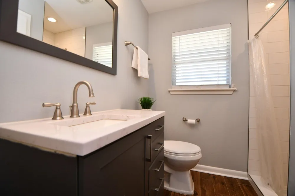9006 Railton Street Houston, TX 77080