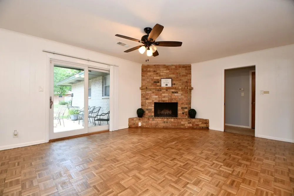 9006 Railton Street Houston, TX 77080