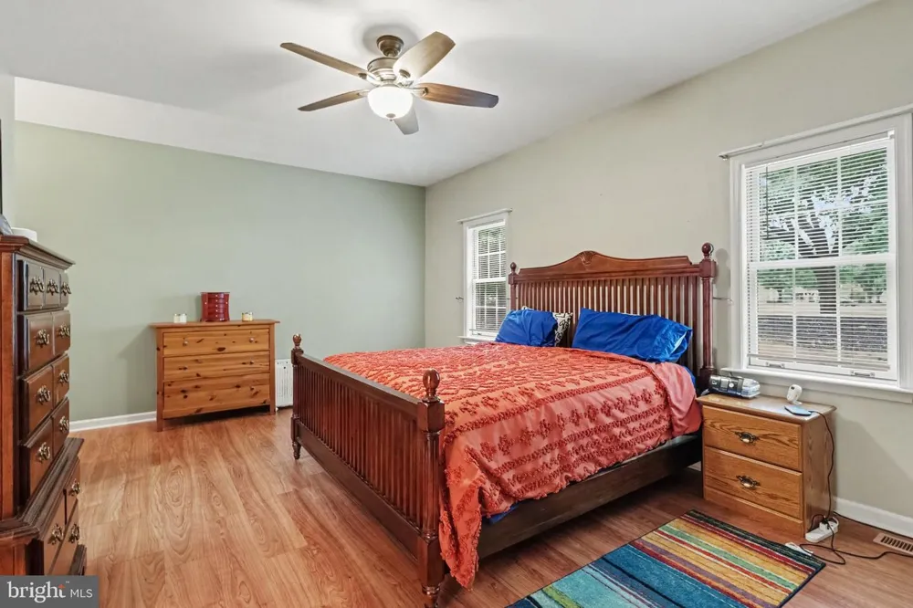 525 WATERSIDE CIRCLE Lebanon, PA 17042