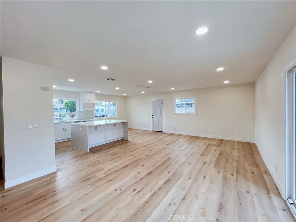 5261 Raintree St Yorba Linda, CA 92886