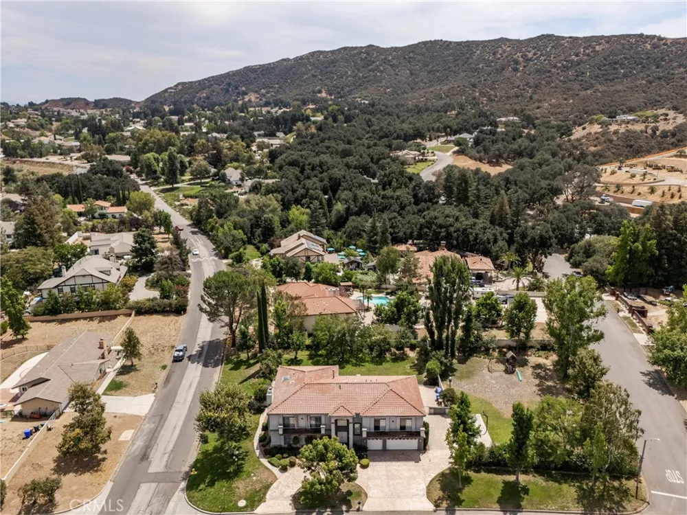 37191 Wildwood View Yucaipa, CA 92399