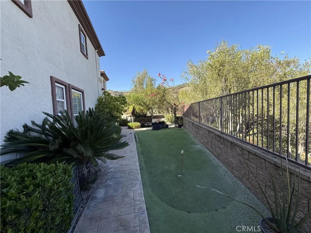 7582 E Villanueva Orange, CA 92867