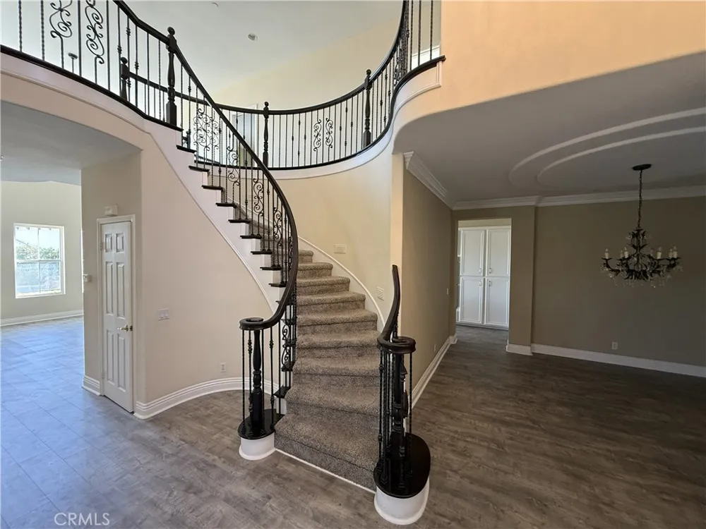 7582 E Villanueva Orange, CA 92867