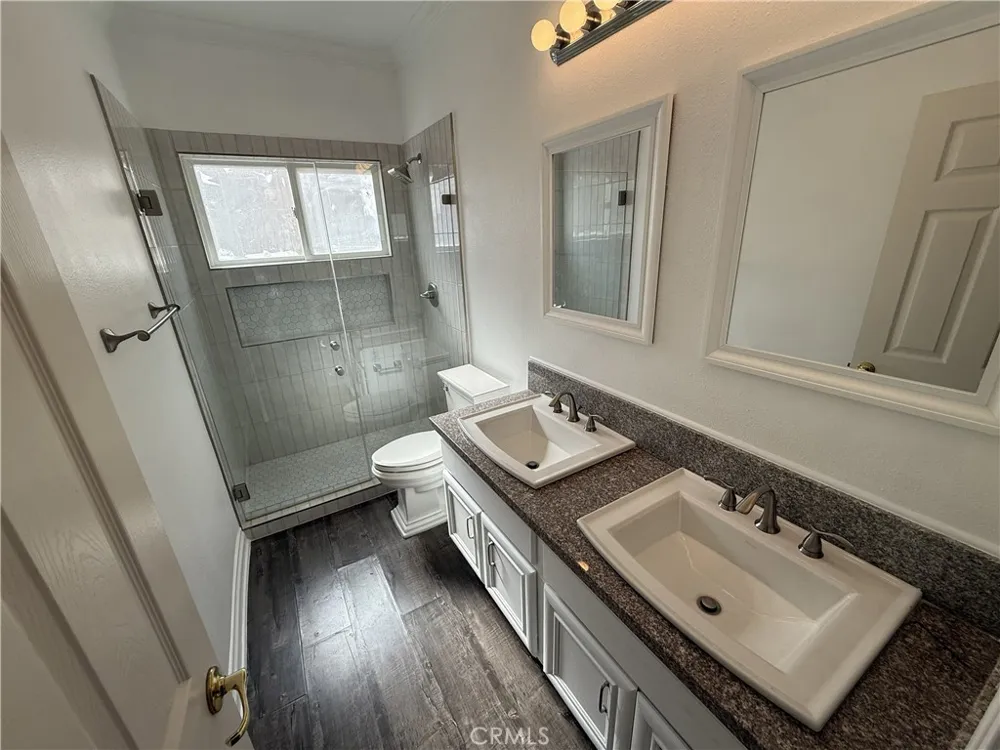 7582 E Villanueva Orange, CA 92867