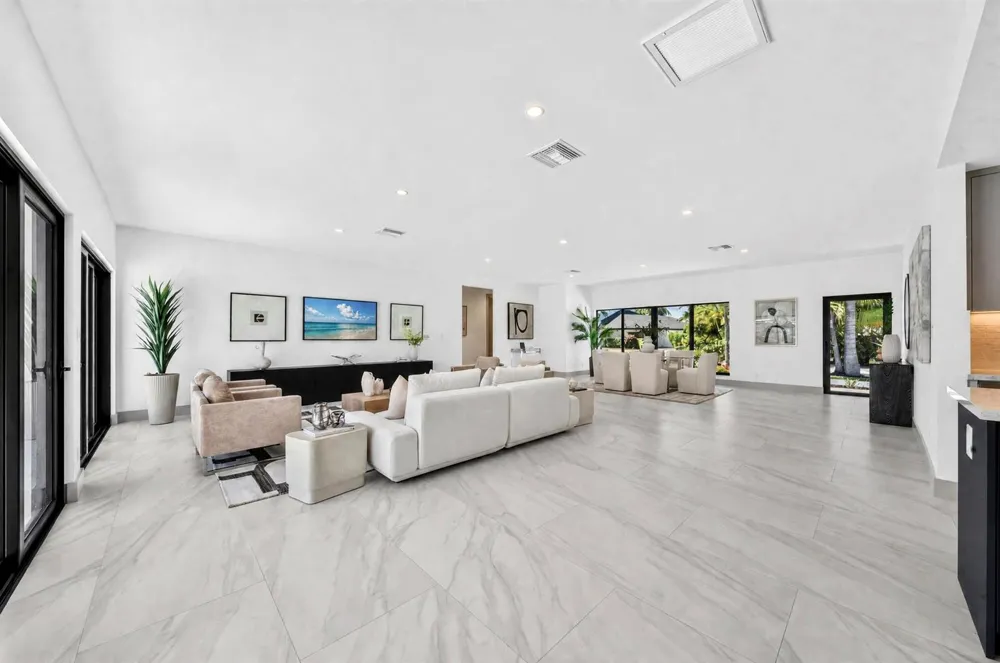 3111 NE 55th Street Fort Lauderdale, FL 33308