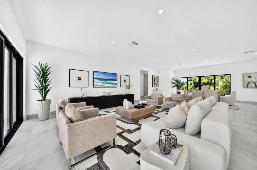 3111 NE 55th Street Fort Lauderdale, FL 33308