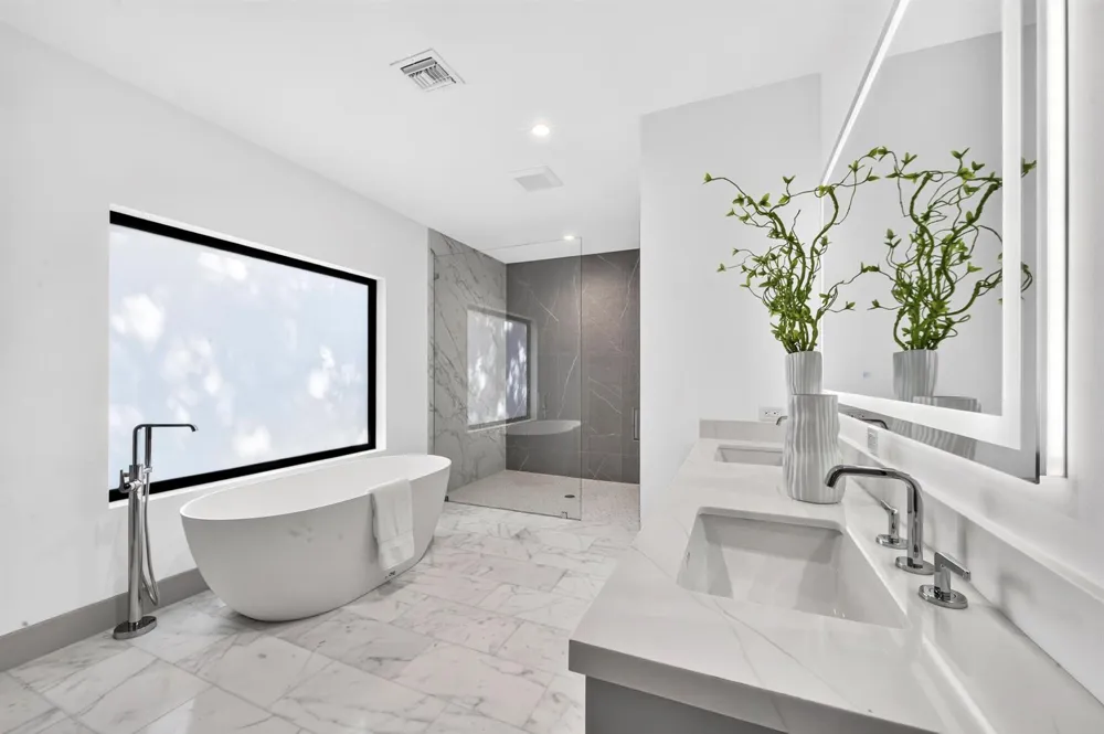 3111 NE 55th Street Fort Lauderdale, FL 33308