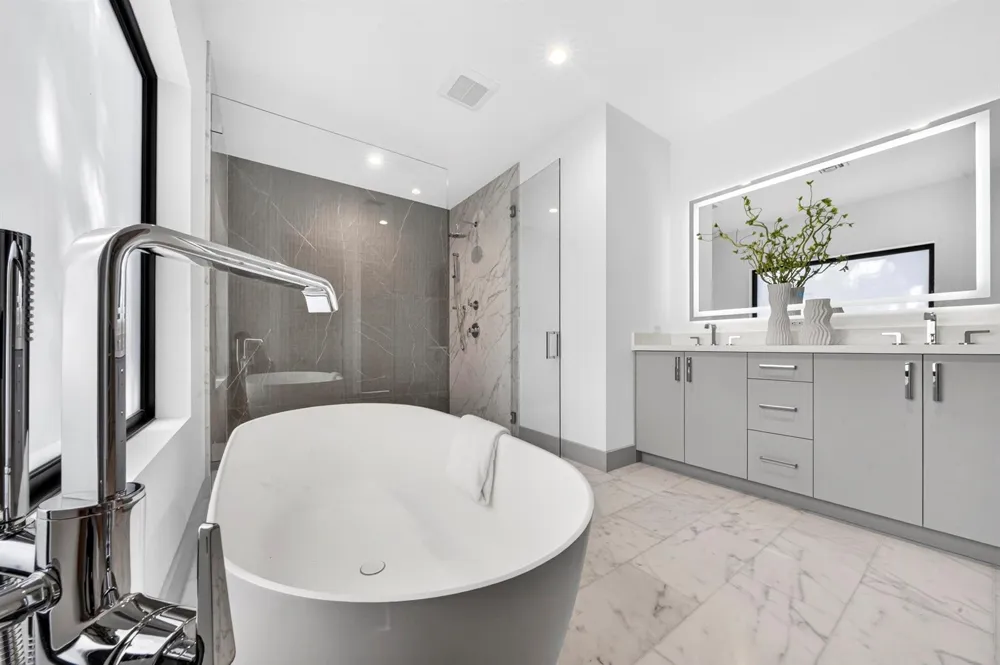 3111 NE 55th Street Fort Lauderdale, FL 33308