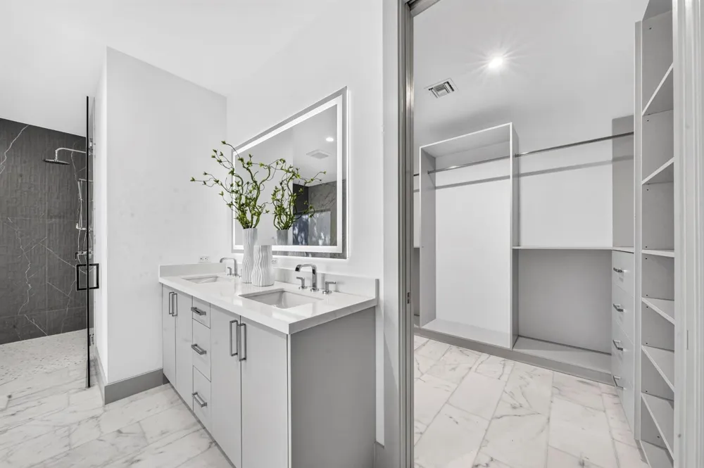 3111 NE 55th Street Fort Lauderdale, FL 33308