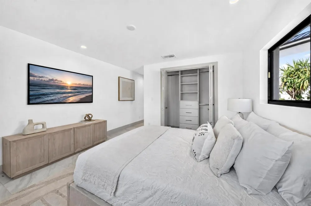 3111 NE 55th Street Fort Lauderdale, FL 33308