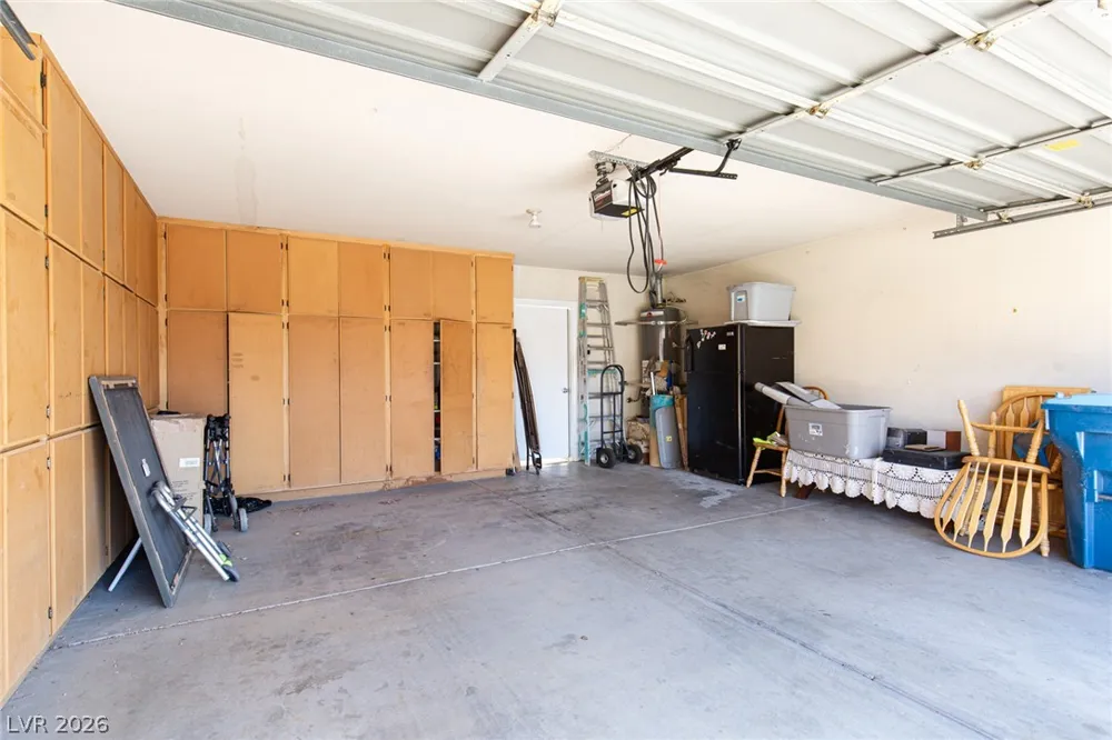 2882 Bridgepointe Drive Las Vegas, NV 89121