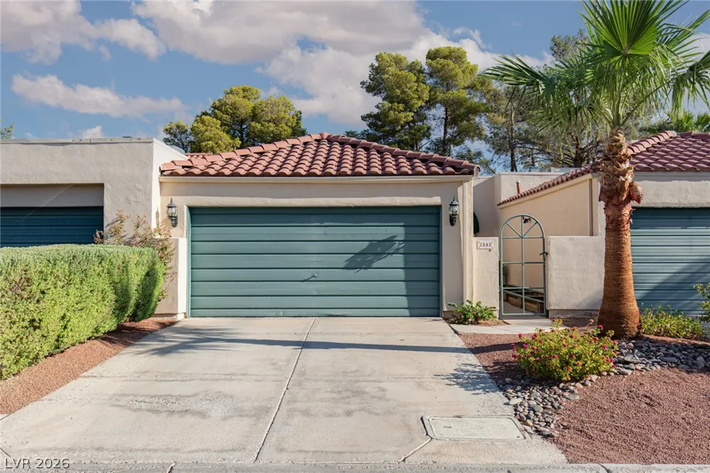 2882 Bridgepointe Drive Las Vegas, NV 89121