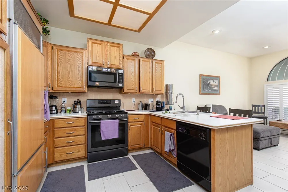 2882 Bridgepointe Drive Las Vegas, NV 89121