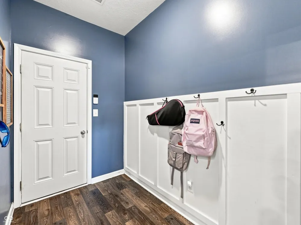 2353 Prophetstown Road Avon, IN 46123