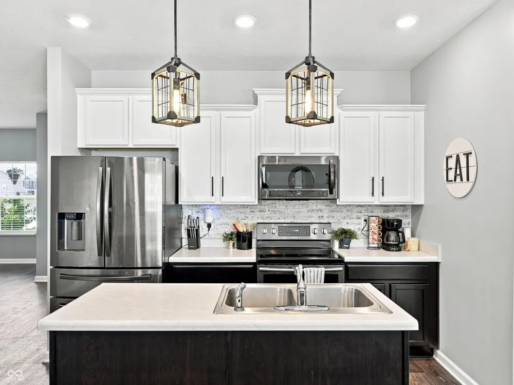 2353 Prophetstown Road Avon, IN 46123