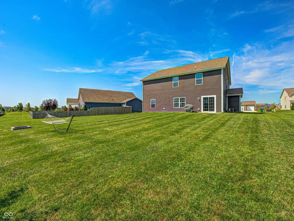 2353 Prophetstown Road Avon, IN 46123