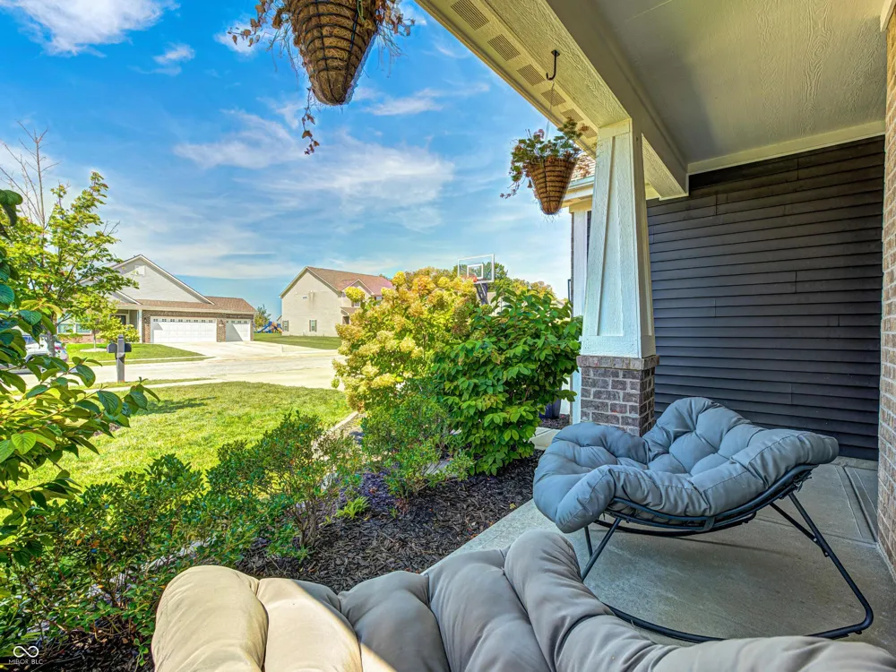 2353 Prophetstown Road Avon, IN 46123