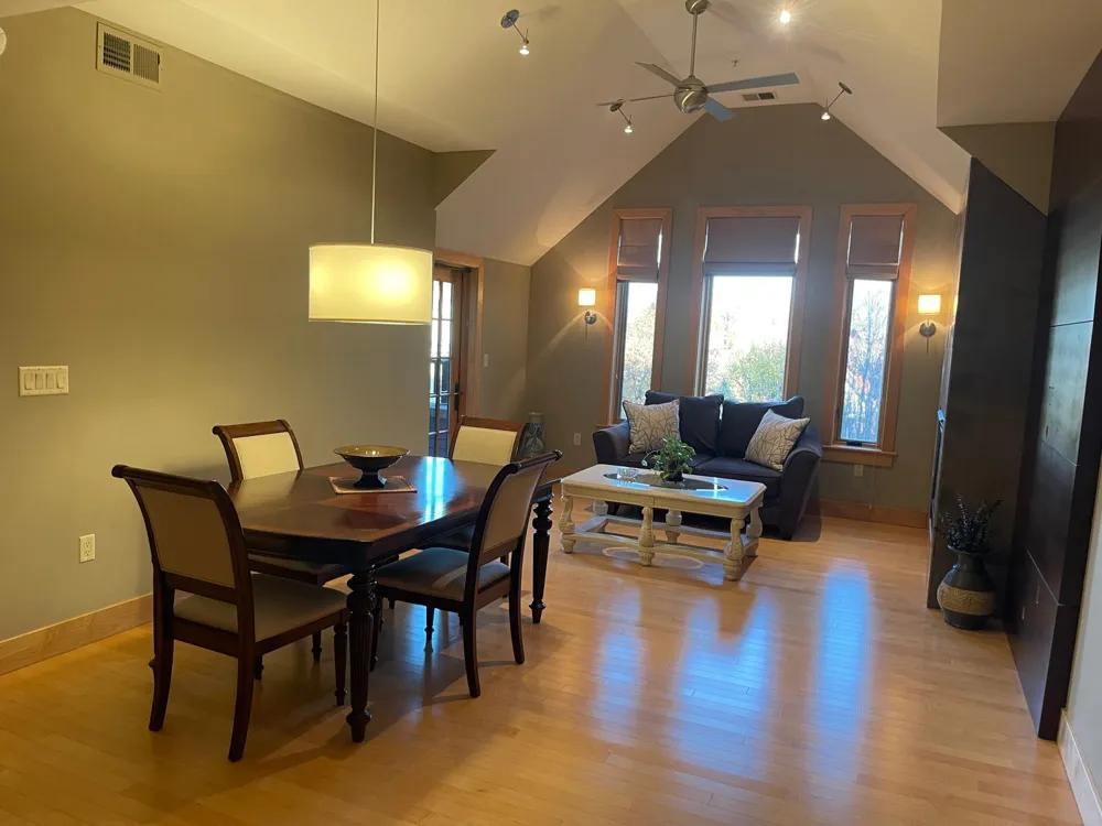 80 Western Avenue #405 Saint Paul, MN 55102