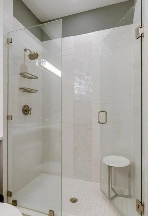 80 Western Avenue #405 Saint Paul, MN 55102