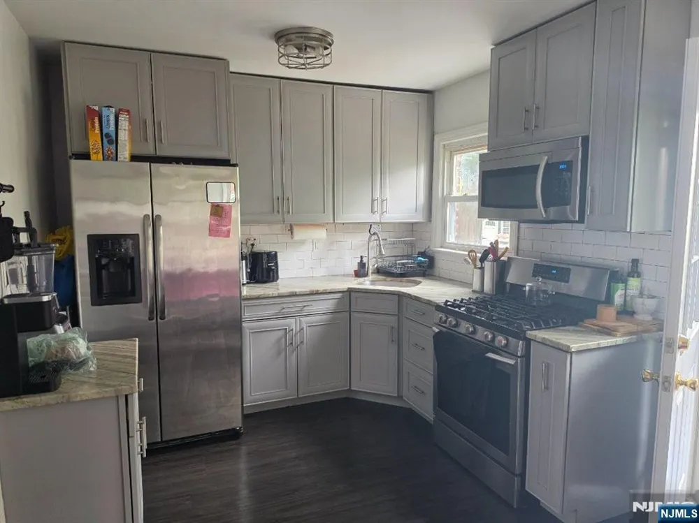205 Eastern Way Rutherford, NJ 07070