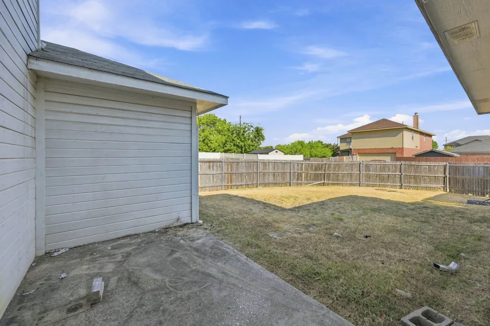 467 Orchard Hill Drive Cedar Hill, TX 75104