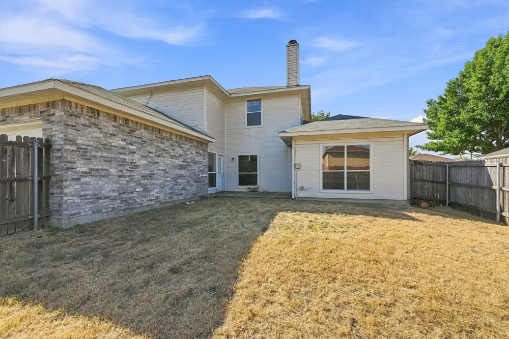 467 Orchard Hill Drive Cedar Hill, TX 75104