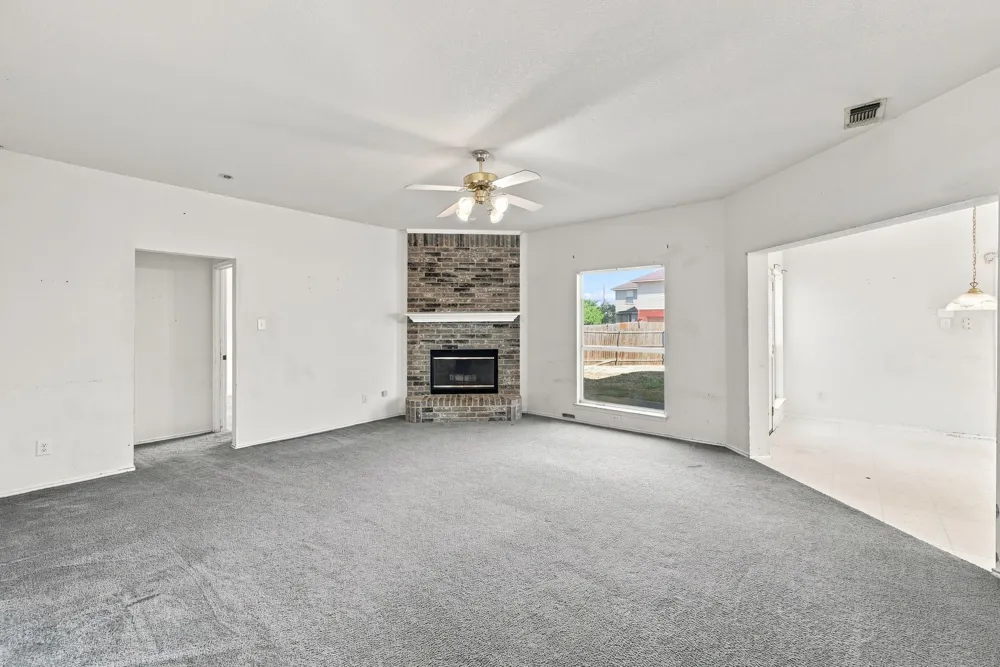 467 Orchard Hill Drive Cedar Hill, TX 75104