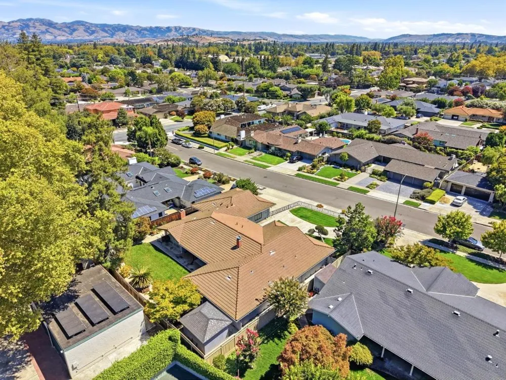 1427 Glen Ellen Way San Jose, CA 95125