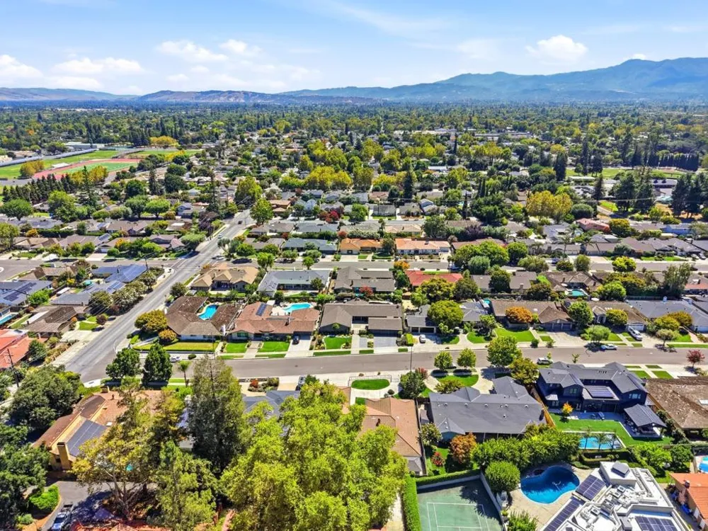 1427 Glen Ellen Way San Jose, CA 95125