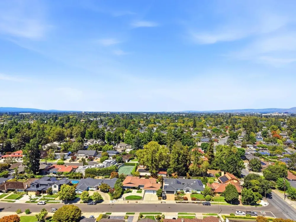 1427 Glen Ellen Way San Jose, CA 95125
